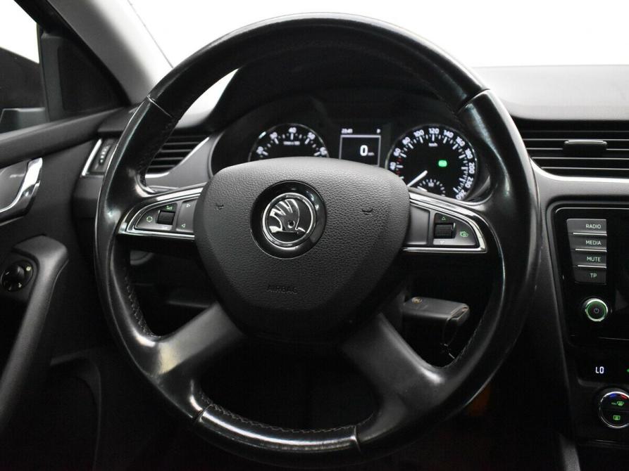 Skoda Octavia III (A7) Москва  - изображение 9