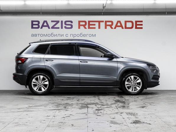 Skoda Karoq I с пробегом 2022 года, цена 2 690 000 рублей, 56079 км, внедорожник, Автокод Объявления