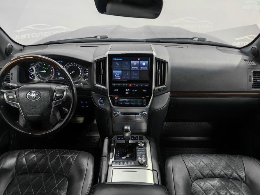 Toyota Land Cruiser 200 Series Рестайлинг 2 Новосибирск  - изображение 9