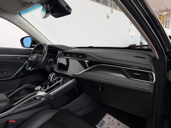 Geely Atlas Pro с пробегом 2023 года, цена 1 700 000 рублей, 112036 км, внедорожник, Автокод Объявления