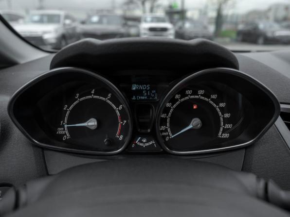 Ford Fiesta Mk6 Рестайлинг с пробегом 2016 года, цена 1 180 000 рублей, 85179 км, седан, Автокод Объявления