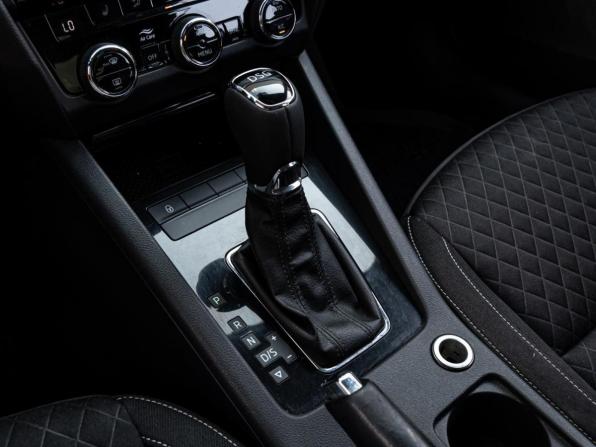 Skoda Octavia III (A7) Рестайлинг с пробегом 2018 года, цена 2 265 000 рублей, 85608 км, лифтбек, Автокод Объявления