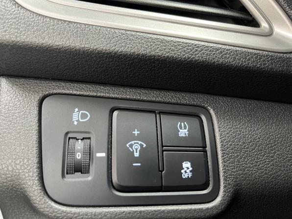 Hyundai Solaris II Рестайлинг с пробегом 2021 года, цена 1 598 000 рублей, 71472 км, седан, Автокод Объявления
