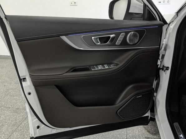 Chery Tiggo 8 Pro Max I Рестайлинг с пробегом 2024 года, цена 2 700 000 рублей, 30433 км, внедорожник, Автокод Объявления