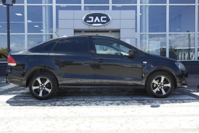 Volkswagen Polo V с пробегом 2014 года, цена 799 000 рублей, 229000 км, седан, Автокод Объявления