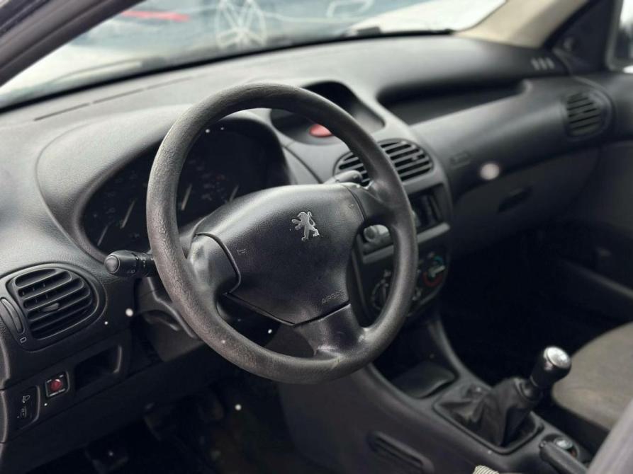 Peugeot 206 Вологда  - изображение 9