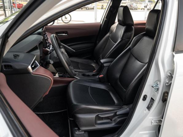 Toyota Corolla Cross I с пробегом 2022 года, цена 3 340 000 рублей, 20049 км, внедорожник, Автокод Объявления