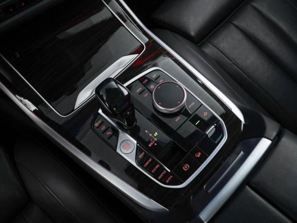 BMW X7 I (G07) с пробегом 2021 года, цена 5 999 077 рублей, 129936 км, внедорожник, Автокод Объявления