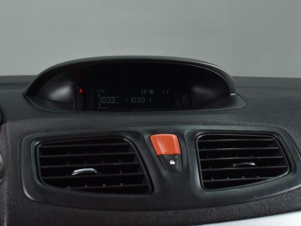 Renault Megane III с пробегом 2010 года, цена 649 995 рублей, 213274 км, хэтчбек, Автокод Объявления
