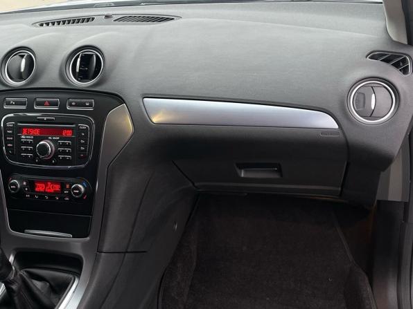 Ford Mondeo IV Рестайлинг с пробегом 2012 года, цена 820 000 рублей, 182824 км, седан, Автокод Объявления