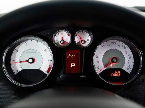 Peugeot 408 I с пробегом 2016 года, цена 685 000 рублей, 176852 км, седан, Автокод Объявления