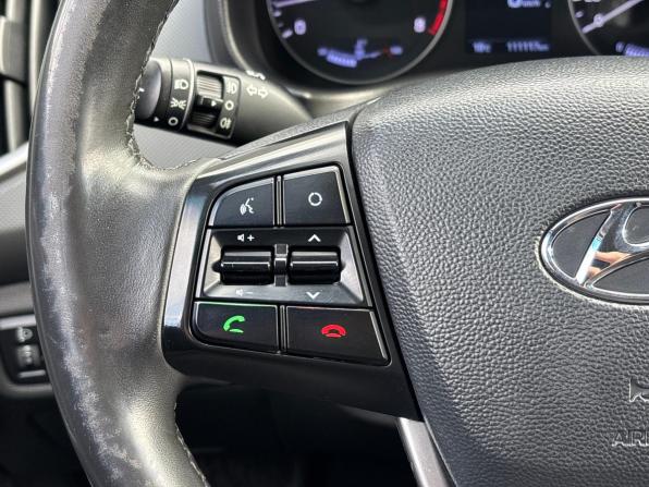 Hyundai Creta I с пробегом 2017 года, цена 1 590 000 рублей, 111000 км, внедорожник, Автокод Объявления
