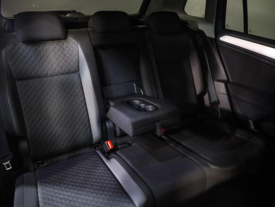 Volkswagen Tiguan II Санкт-Петербург  - изображение 25