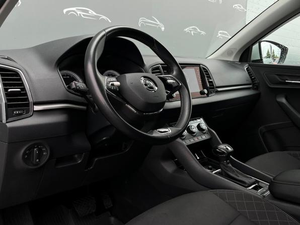 Skoda Karoq I с пробегом 2021 года, цена 2 595 700 рублей, 86788 км, внедорожник, Автокод Объявления