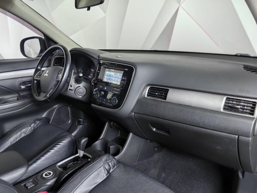 Mitsubishi Outlander III Рестайлинг Москва  - изображение 13