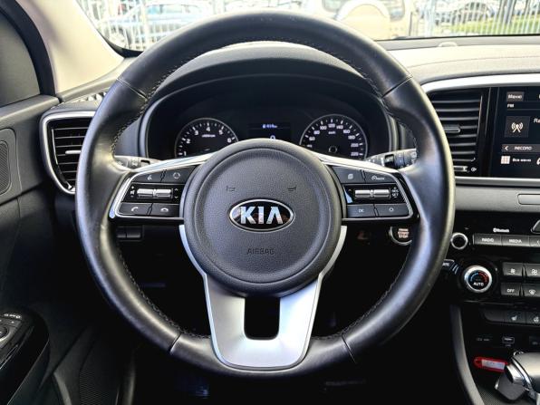 Kia Sportage IV Рестайлинг с пробегом 2021 года, цена 3 100 000 рублей, 63000 км, внедорожник, Автокод Объявления