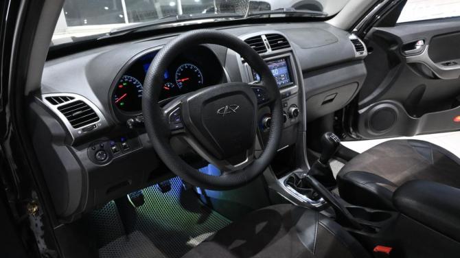 Chery Tiggo (T11) I Рестайлинг (FL) с пробегом 2015 года, цена 570 000 рублей, 87000 км, внедорожник, Автокод Объявления
