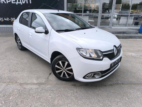 Renault Logan II с пробегом 2017 года, цена 790 000 рублей, 123799 км, седан, Автокод Объявления