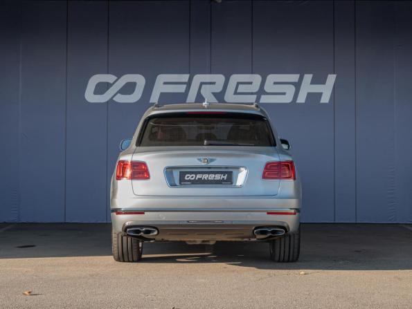 Bentley Bentayga I с пробегом 2019 года, цена 16 640 000 рублей, 21470 км, внедорожник, Автокод Объявления