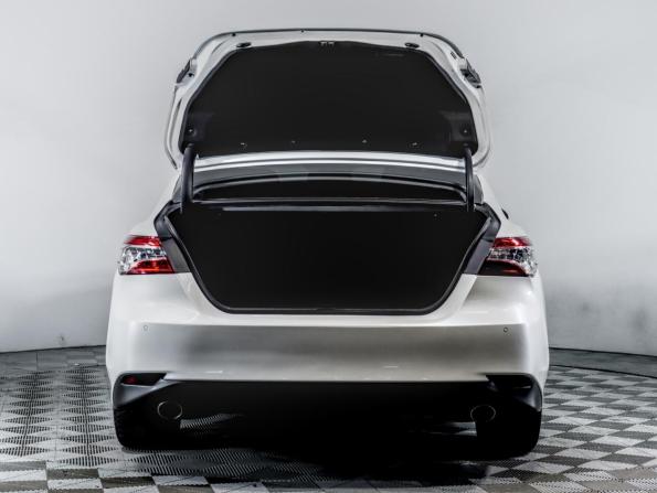Toyota Camry VIII (XV70) Рестайлинг с пробегом 2023 года, цена 3 400 000 рублей, 36563 км, седан, Автокод Объявления