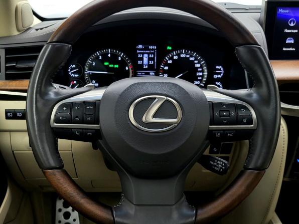 Lexus LX III Рестайлинг 2 с пробегом 2020 года, цена 10 189 000 рублей, 71484 км, внедорожник, Автокод Объявления