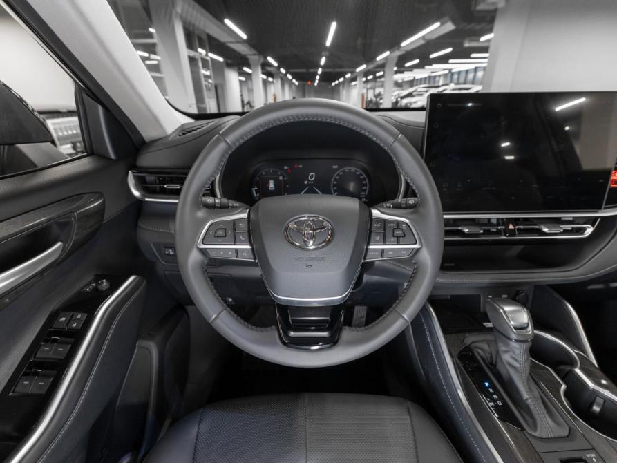 Toyota Highlander IV (XU70) Москва  - изображение 11