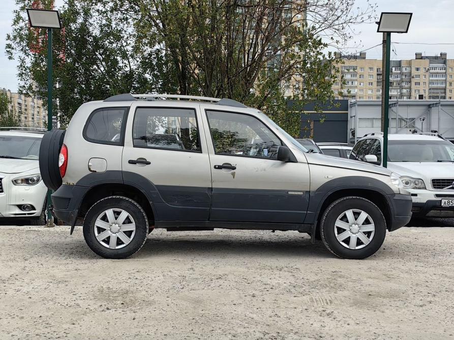 Chevrolet Niva I Рестайлинг Санкт-Петербург  - изображение 8