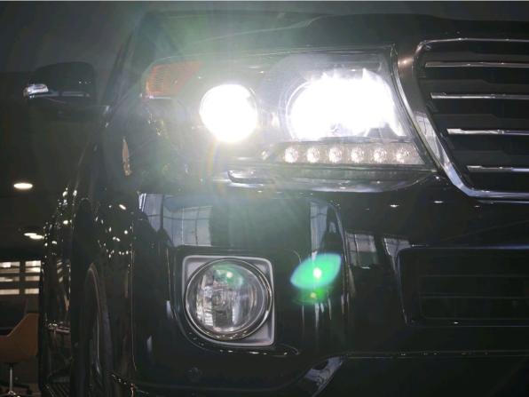Toyota Land Cruiser 200 Series Рестайлинг 1 с пробегом 2015 года, цена 4 300 000 рублей, 311500 км, внедорожник, Автокод Объявления