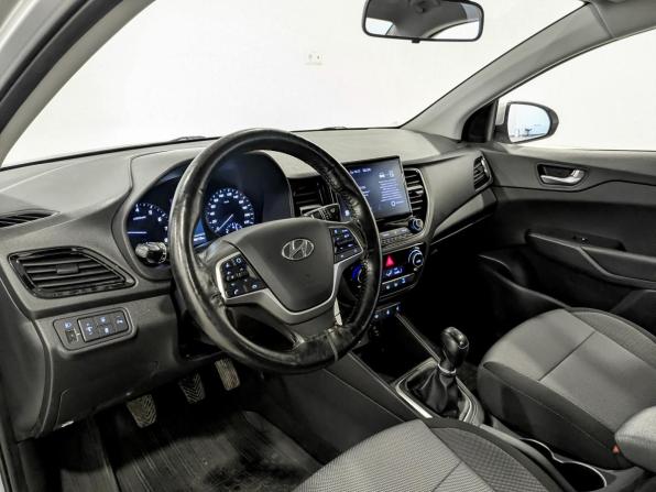 Hyundai Solaris II Рестайлинг с пробегом 2021 года, цена 1 480 000 рублей, 86000 км, седан, Автокод Объявления