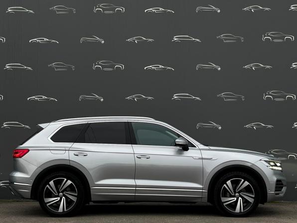 Volkswagen Touareg III с пробегом 2019 года, цена 4 396 400 рублей, 97019 км, внедорожник, Автокод Объявления