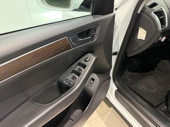 Audi Q5 I (8R) Рестайлинг с пробегом 2015 года, цена 2 540 000 рублей, 86163 км, внедорожник, Автокод Объявления