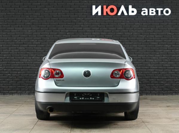 Volkswagen Passat B6 с пробегом 2008 года, цена 650 000 рублей, 245845 км, седан, Автокод Объявления