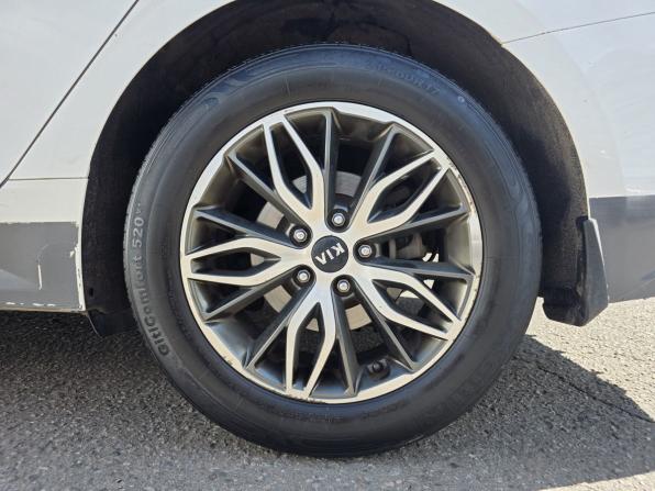 Kia K5 III с пробегом 2020 года, цена 1 250 000 рублей, 507177 км, седан, Автокод Объявления