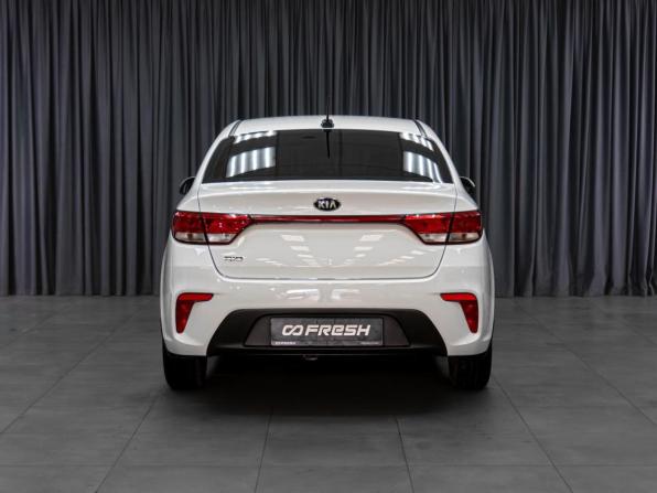 Kia Rio IV с пробегом 2017 года, цена 1 344 000 рублей, 108477 км, седан, Автокод Объявления