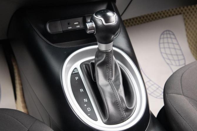 Kia Soul II Рестайлинг с пробегом 2018 года, цена 1 559 000 рублей, 78946 км, хэтчбек, Автокод Объявления