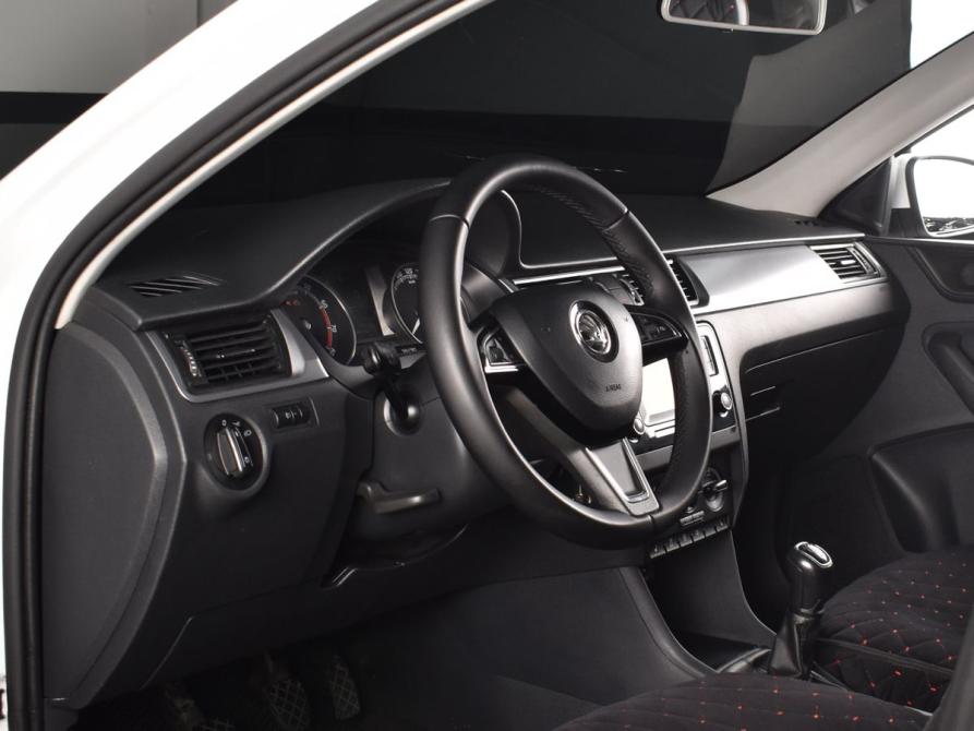 Skoda Rapid I Рестайлинг Кемерово  - изображение 5