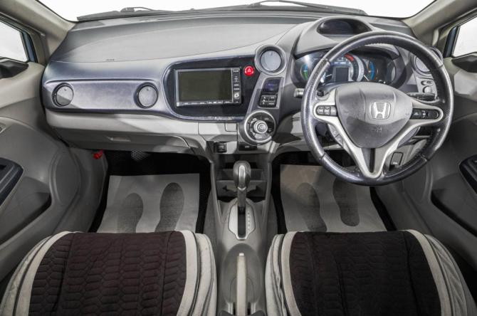 Honda Insight II с пробегом 2009 года, цена 779 000 рублей, 205000 км, хэтчбек, Автокод Объявления