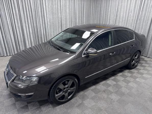Volkswagen Passat B6 с пробегом 2008 года, цена 890 000 рублей, 291696 км, седан, Автокод Объявления