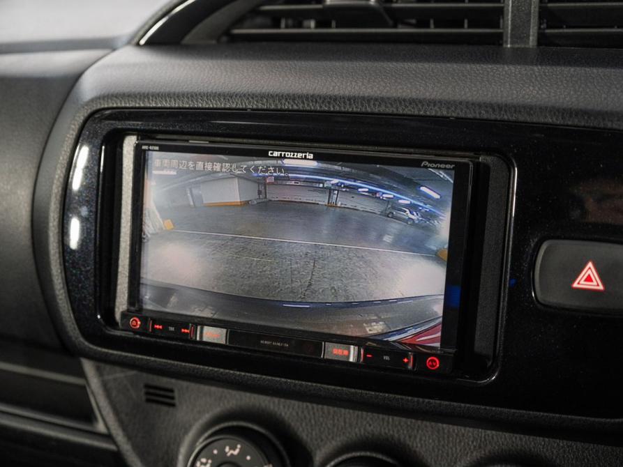 Toyota Vitz III (XP130) Рестайлинг 2 Иркутск  - изображение 14