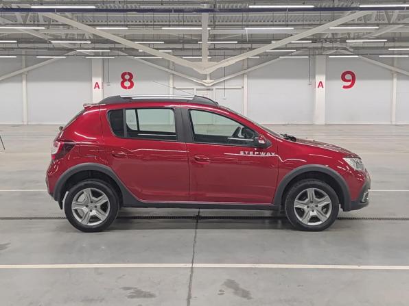 Renault Sandero II Рестайлинг с пробегом 2019 года, цена 1 289 000 рублей, 93194 км, хэтчбек, Автокод Объявления