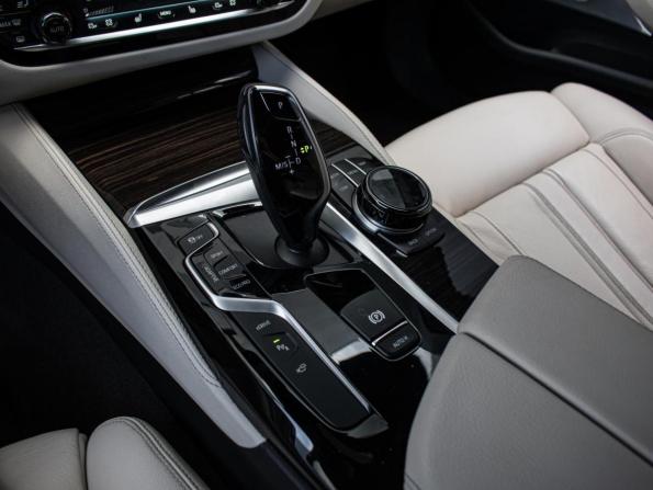 BMW 5 серии VII (G30/G31/G38) с пробегом 2019 года, цена 4 445 000 рублей, 42127 км, седан, Автокод Объявления