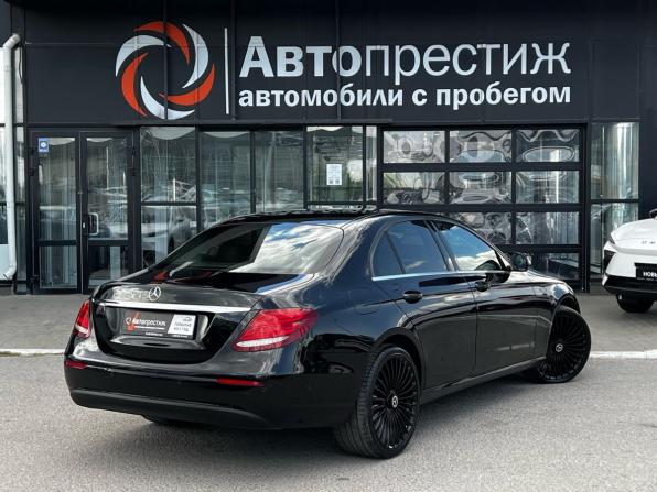 Mercedes-Benz E-Класс V (W213 S213 C238) с пробегом 2018 года, цена 2 899 000 рублей, 152050 км, седан, Автокод Объявления