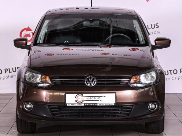 Volkswagen Polo V с пробегом 2014 года, цена 690 000 рублей, 238000 км, седан, Автокод Объявления