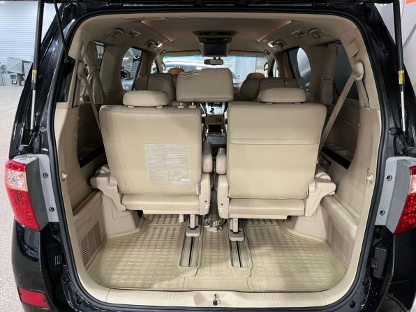 Toyota Alphard II с пробегом 2012 года, цена 2 170 000 рублей, 235281 км, минивэн, Автокод Объявления