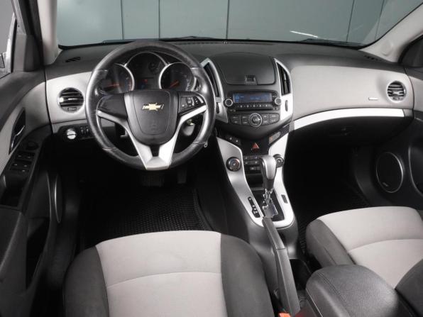 Chevrolet Cruze I Рестайлинг с пробегом 2013 года, цена 819 000 рублей, 224248 км, седан, Автокод Объявления