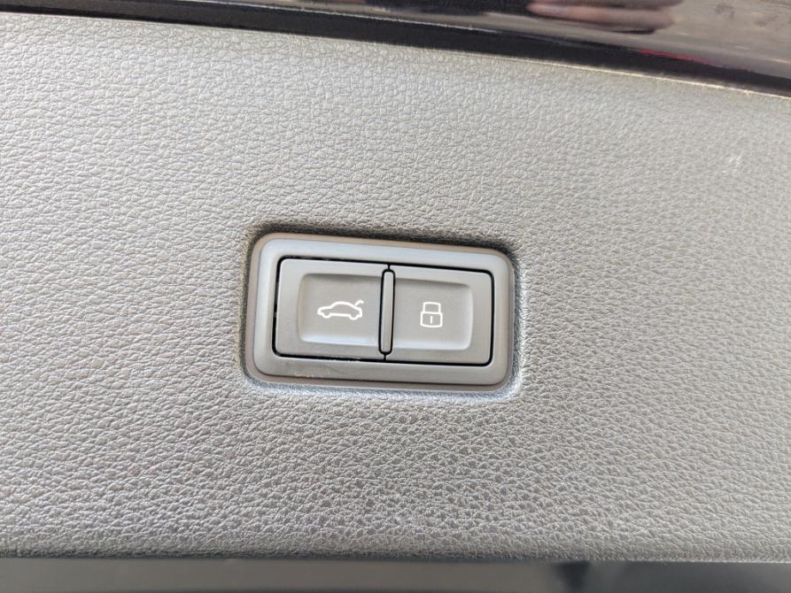 Audi Q8 I (4M) Москва  - изображение 15