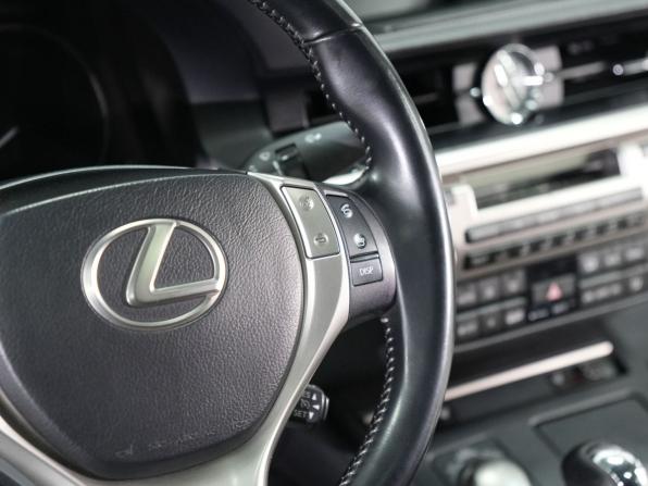 Lexus ES VI с пробегом 2013 года, цена 1 930 000 рублей, 194000 км, седан, Автокод Объявления