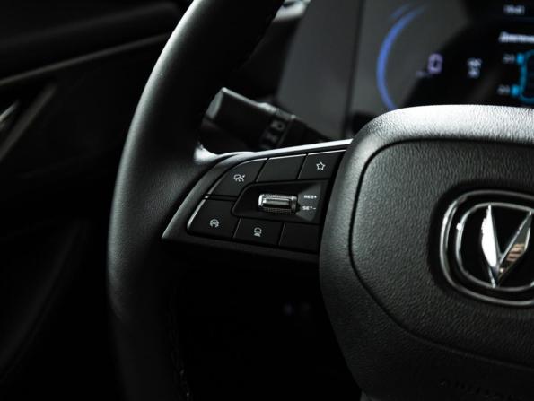 Changan CS35 Plus I Рестайлинг с пробегом 2023 года, цена 1 915 000 рублей, 9000 км, внедорожник, Автокод Объявления