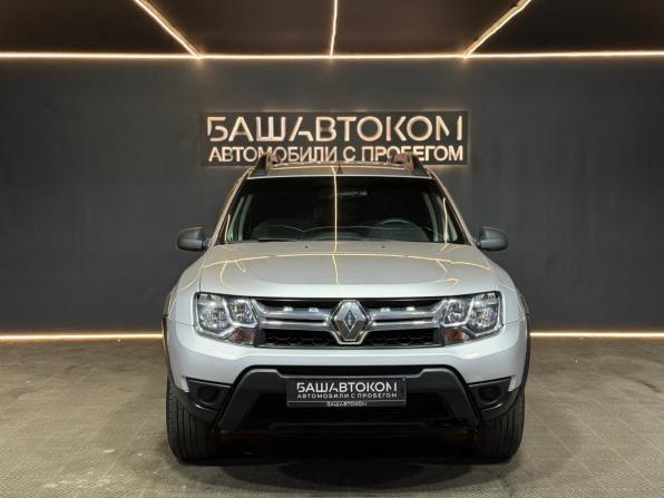 Renault Duster I Рестайлинг с пробегом 2018 года, цена 1 080 000 рублей, 214216 км, внедорожник, Автокод Объявления