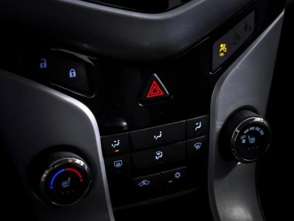 Chevrolet Cruze I с пробегом 2012 года, цена 690 000 рублей, 180711 км, седан, Автокод Объявления